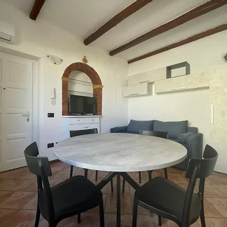 Casa Riviera Apartment *